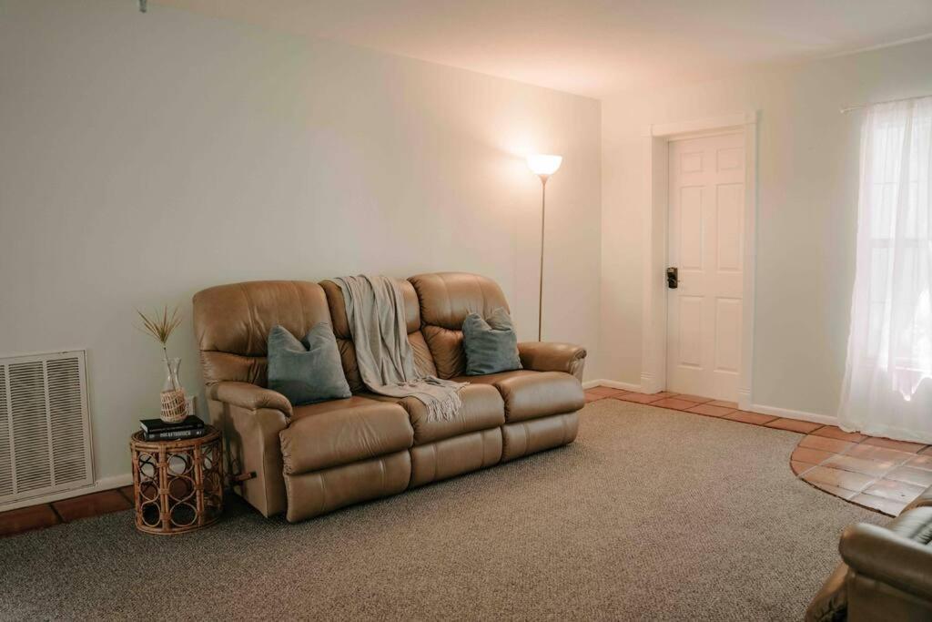 Entire Home, Heated Pool, Just 10 Min To Beach! Vero Beach Exterior photo