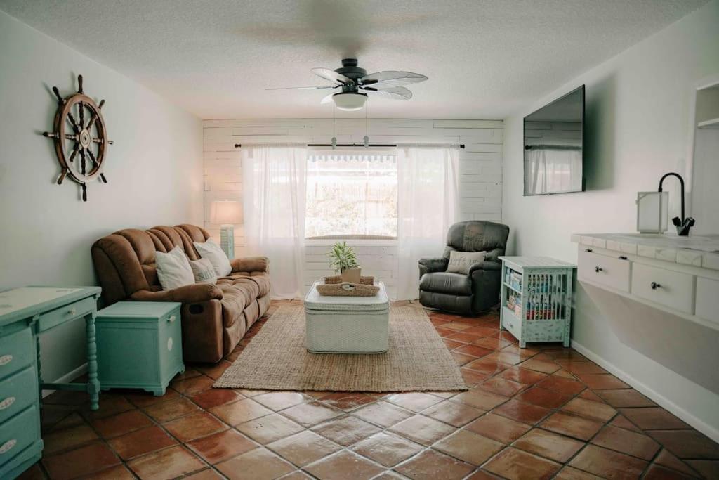 Entire Home, Heated Pool, Just 10 Min To Beach! Vero Beach Exterior photo
